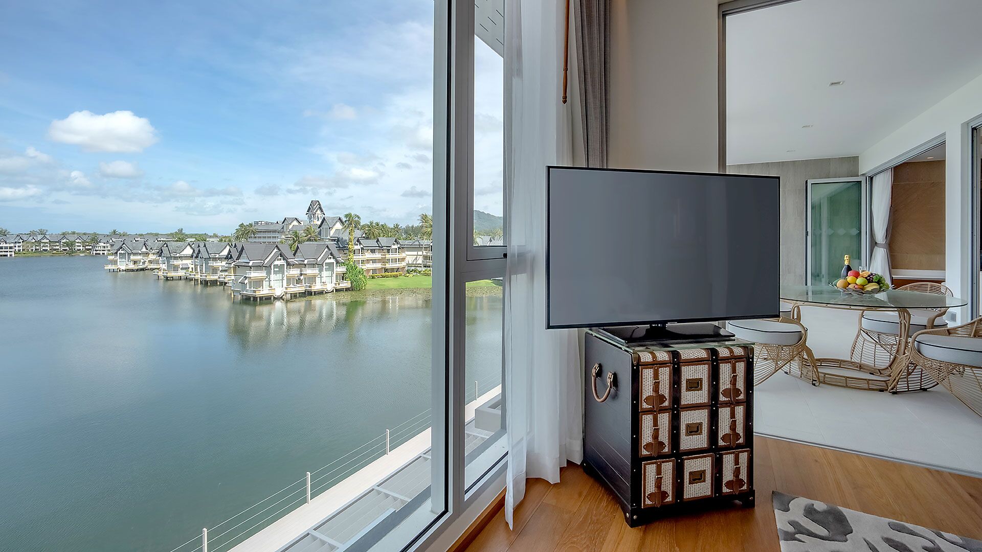 3 bedrooms Condominium in Angsana Residences No. 11006